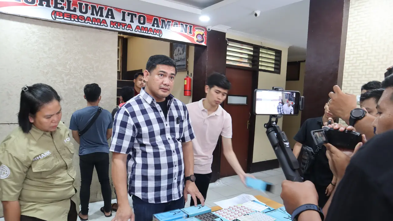 Penyidik Polresta Gorontalo Kota