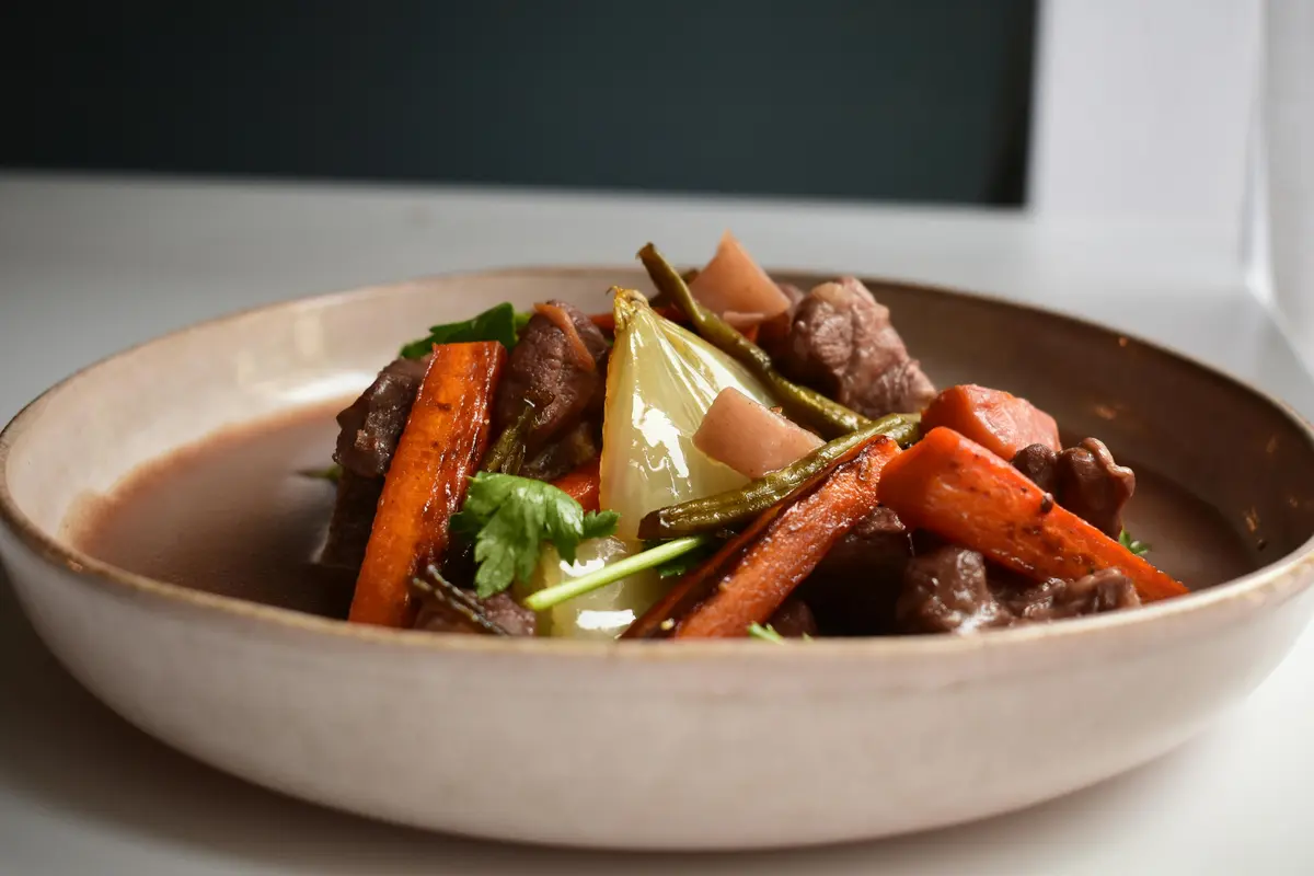 Resep Beef Stew Lezat untuk Natal, Menu Spesial yang Bikin Hangat Keluarga