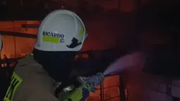 Rumah di Cipinang Muara Kebakaran