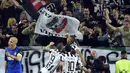 Puncak keriangan para pemain Juventus sangat terlihat dalam perayaan gol Vidal (OLIVIER MORIN / AFP )