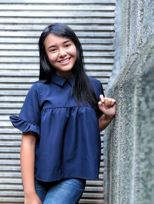 Selain waktu istirahat yang cukup demi menjaga kesehatannya, Amanda Manopo juga banyak makan. Apalagi, menjalani syuting sinetron Mermaid in Love ia banyak melakukan syuting dalam air. (Adrian Putra/Bintang.com)