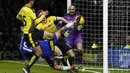 Striker Chelsea, Diego Costa, gagal memanfaatkan peluang mencetak gol ke gawang Watford pada laga Liga Premier Inggris. The Blues menguasai jalannya pertandingan dengan penguasaan bola 52 persen. (Reuters/Stefan Wermuth)