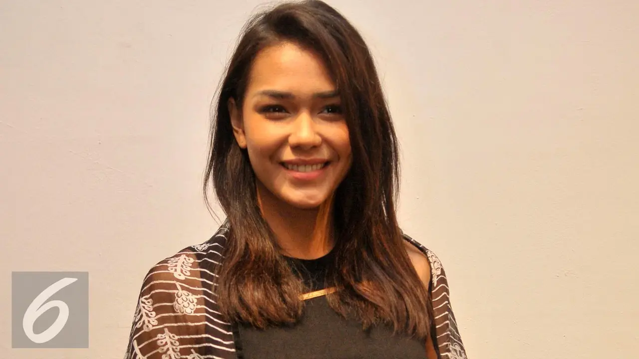 Adinia Wirasti