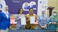 Nydia Hary Mulyanti dilantik sebagai Ketua Umum DPC Ikatan Wanita Pengusaha Indonesia (IWAPI) Kota Tangsel. (Liputan6.com/Pramita Tristiawati)