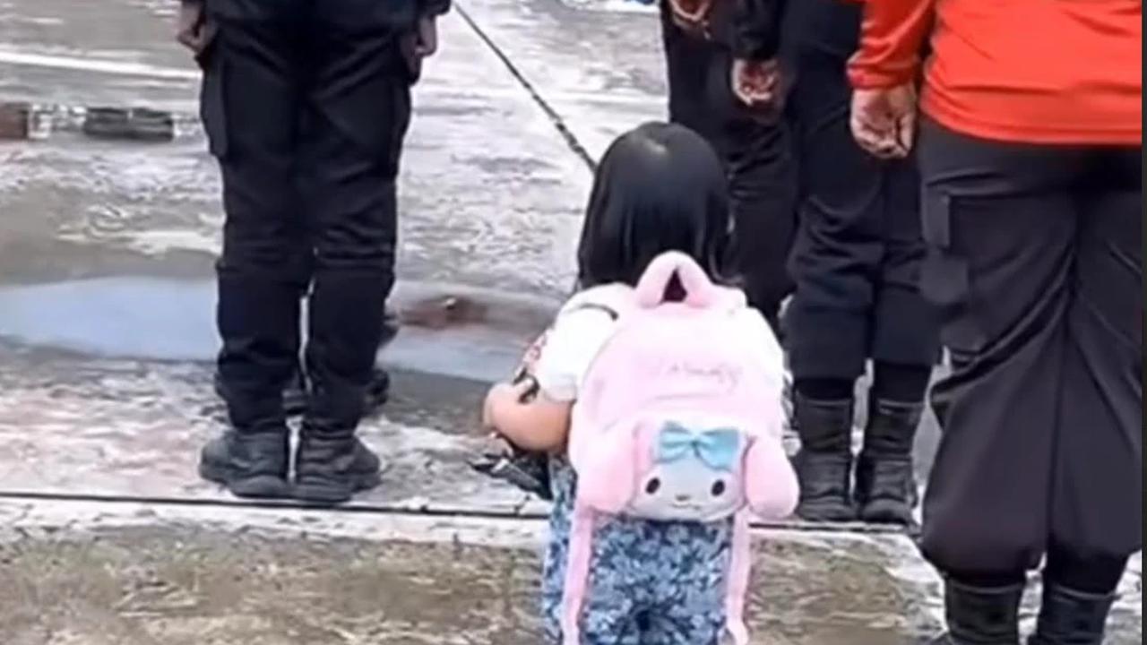 Viral Bocil Ikut Apel Polisi Bawa Camilan, Kelakukannya Bikin Netizen Ngakak