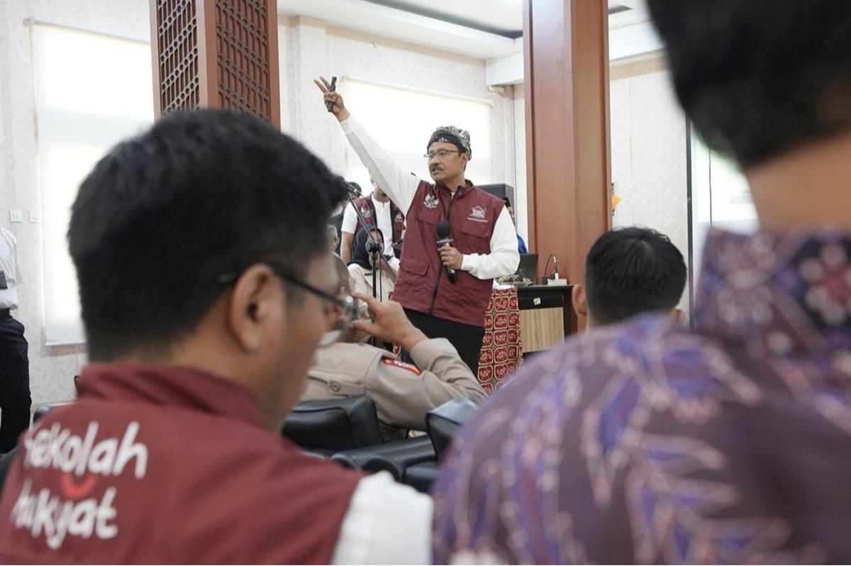Menteri Sosial Saifullah Yusuf (Gus Ipul) saat membuka MPLS di SRMA 34 Kabupaten Lebak