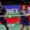 Ganda campuran Indonesia Praveen Jordan / Melati Daeva Oktavianti menjadi runner up Yonex Thailand Open 2021 setelah kalah dari Dechapol Puavaranukroh / Sapsiree Taerattanachai di final, Minggu (17/1/2021). (foto: BWF-limited acces)