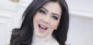 Syahrini selalu tampil sempurna dan tanpa cela, kamu jangan kaget kalau tahu berapa harga barang-barang yang melekat di tubuhnya.