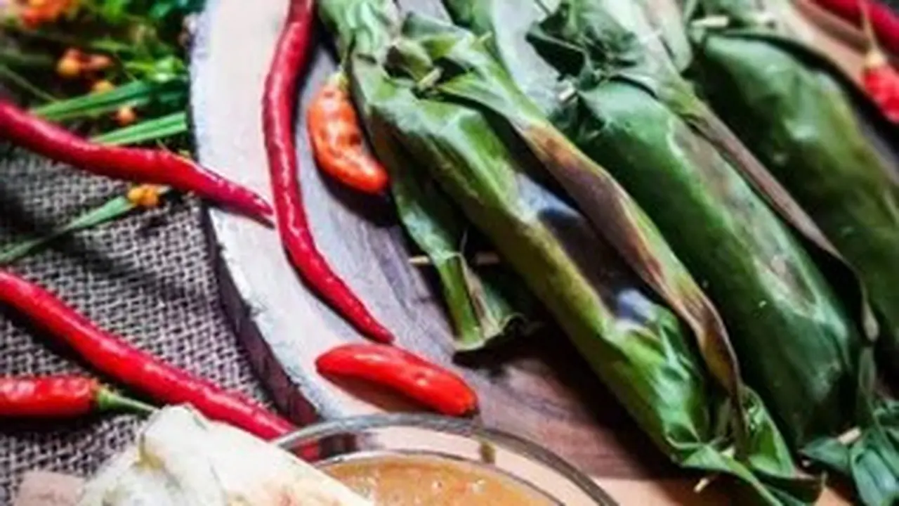 Otak-otak ikan tenggiri