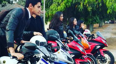 Fenomena Balapan Dan Lagu Lawas Di Sinetron Mutakhir Kita Showbiz Liputan6 Com