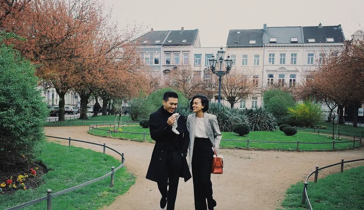 Eva Celia dan Demas Narawangsa (Instagram/evacelia)