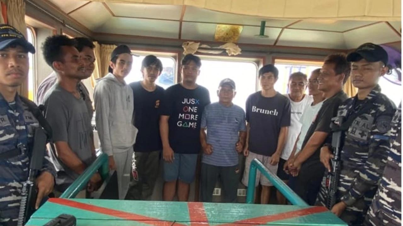 TNI AL Amankan Kapal Pengangkut Limbah B3 di Selat Tioro