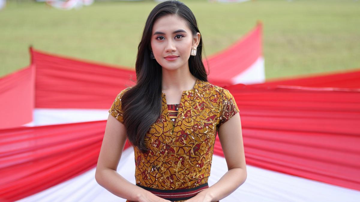 7 Padu Padan Batik dan Rok untuk Upacara Hari Kemerdekaan 17 Agustus 1945 HUT RI ke-80