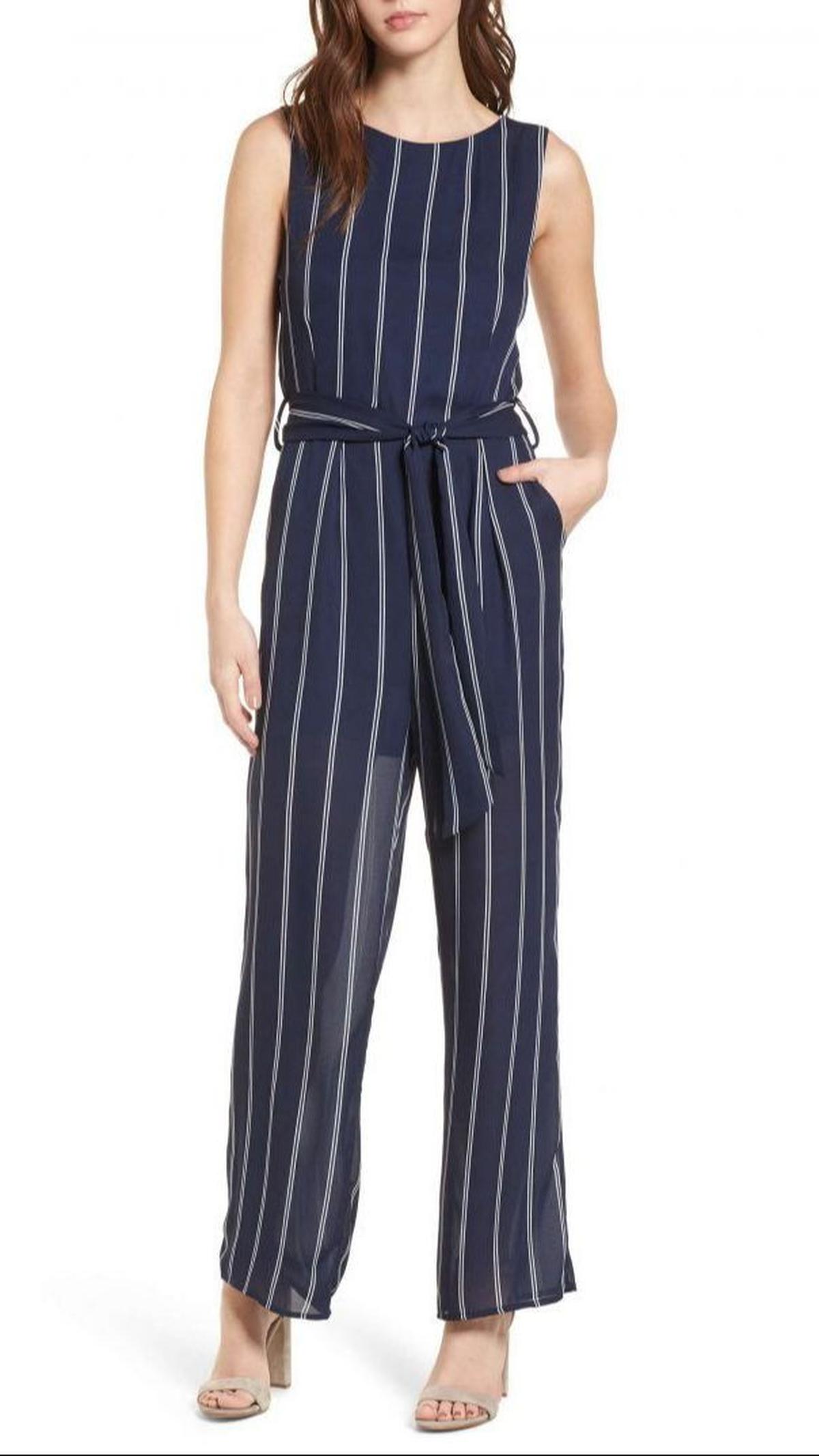 <b>Jumpsuit untuk Tampilan Lebih Feminim dan Cantik</b>