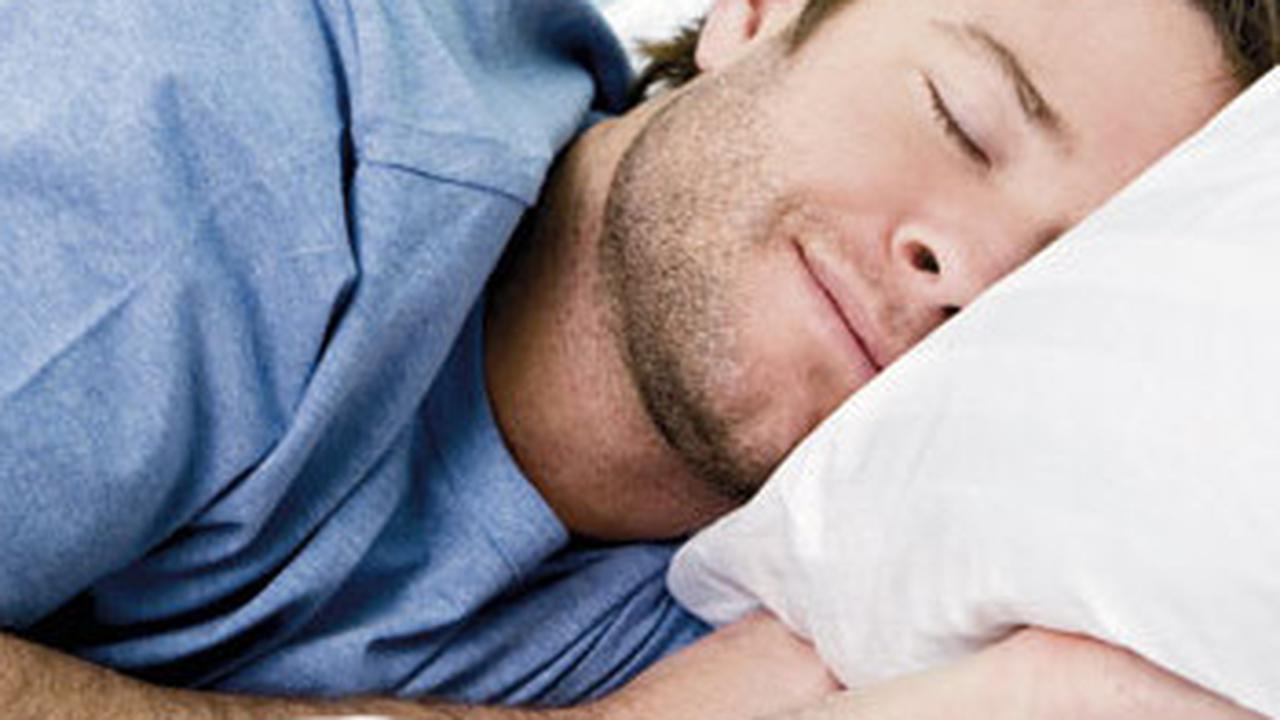 Tidur Cukup di Malam Hari, Rahasia Jadi Langsing