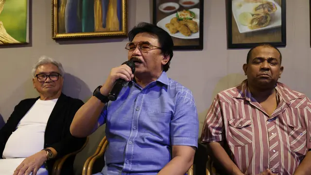 Maxi Show bersama dengan Adhyaksa Dault.