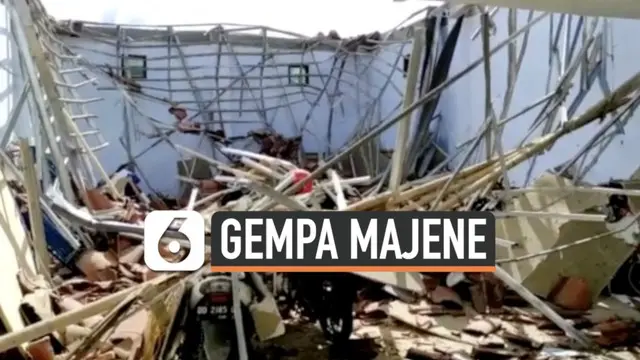 Gempa besar di Majene berkekuatan magnitudo 5,9 rusak sejumlah bangunan. Salah satunya rumah jabatan ketua DPRD Sulawesi Barat yang runtuh dihantam gempa.