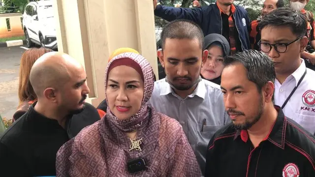 Venna Melinda dan Sunan Kalijaga
