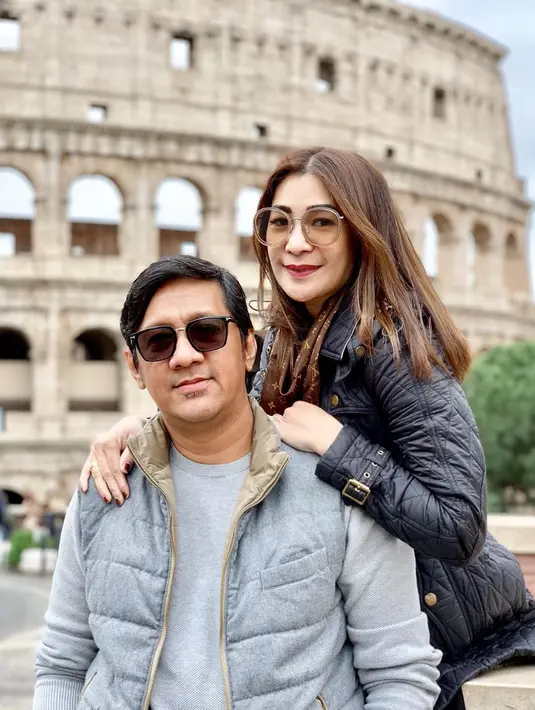 Keduanya memang memiliki paras yang rupawan, membuat setiap orang yang melihatnya pasti terpesona. (Liputan6.com/IG/@erintaulany)