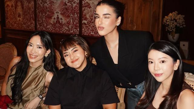 Momen Tasya Farasya Kumpul dengan Beauty Owner. (instagram/tasyafarasya)