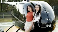 Web series Little Mom merupakan series pertama yang mempertemukan Natasha Wilona dan Elina Joerg. Berperan sebagai antagonis dan protagonis, keduanya sukses bikin emosi penonton naik turun. Saat syuting Little Mom masih berlangsung, kedekatan keduanya saat di balik layar pun kerap tuai pujian. (Liputan6.com/IG/@natashawilona12)