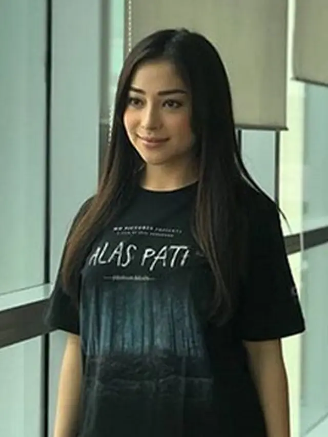 [Bintang] Nikita Willy