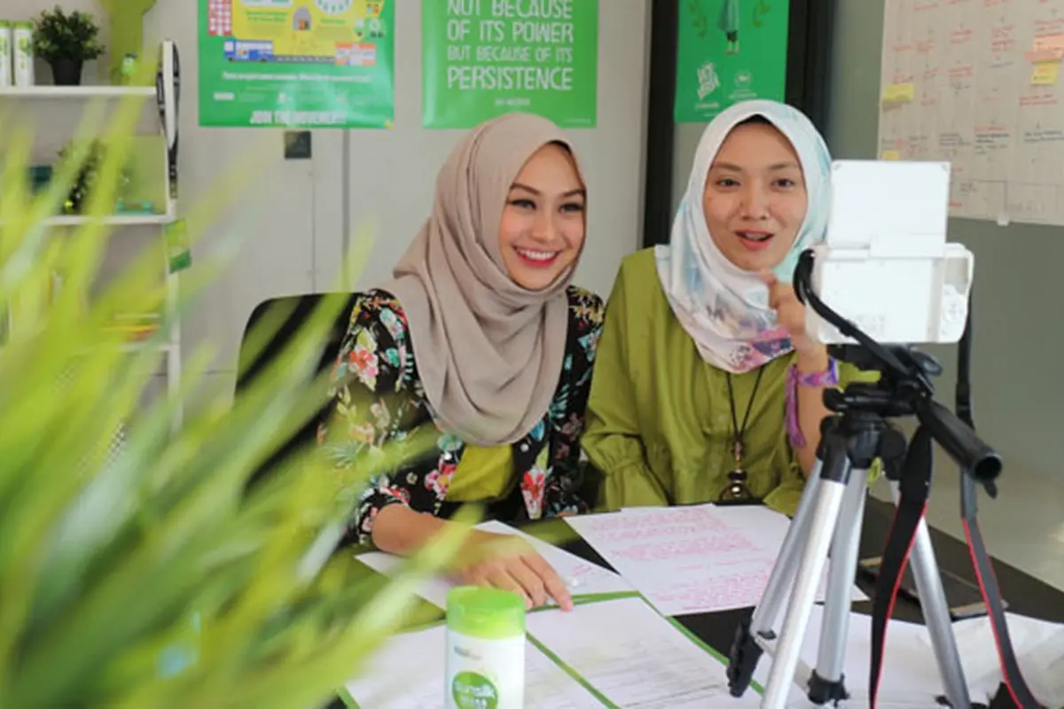 Mau Jadi Vlogger Terkenal? Yuk, Belajar Bareng Indah Nada Puspita