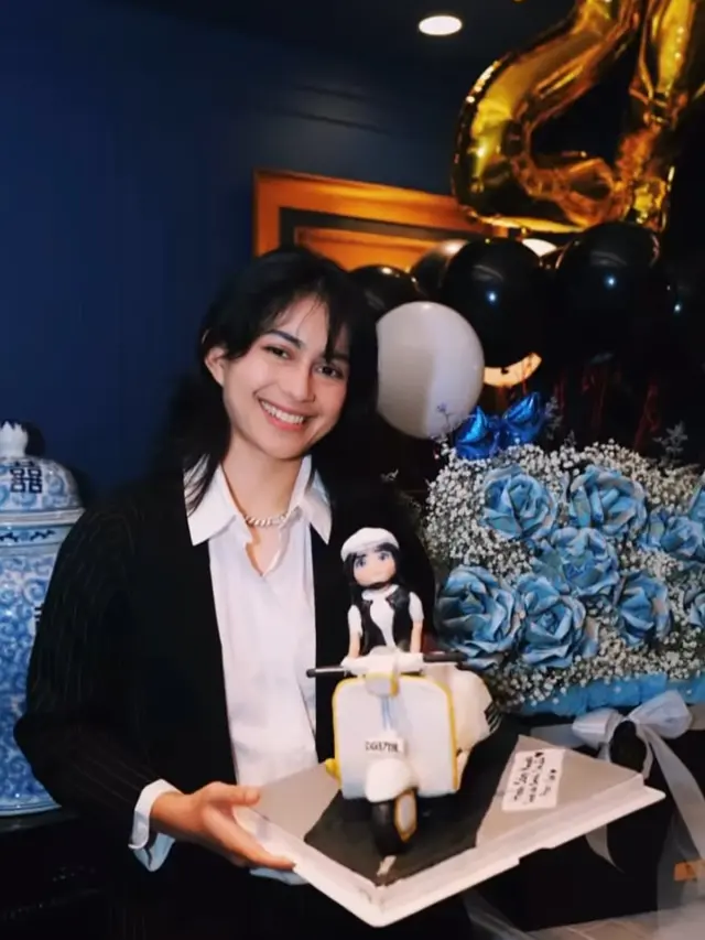 Sintya Marisca dan Umi Pipik
