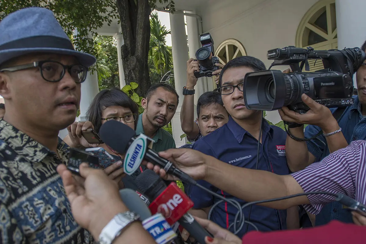 Seskab Andi Widjajanto