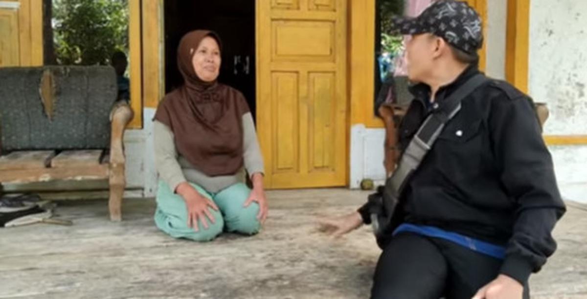 Demi Mengurus Sang Ibu, Artis Dangdut Legendaris Ini Memilih Tinggal di Tengah Hutan
