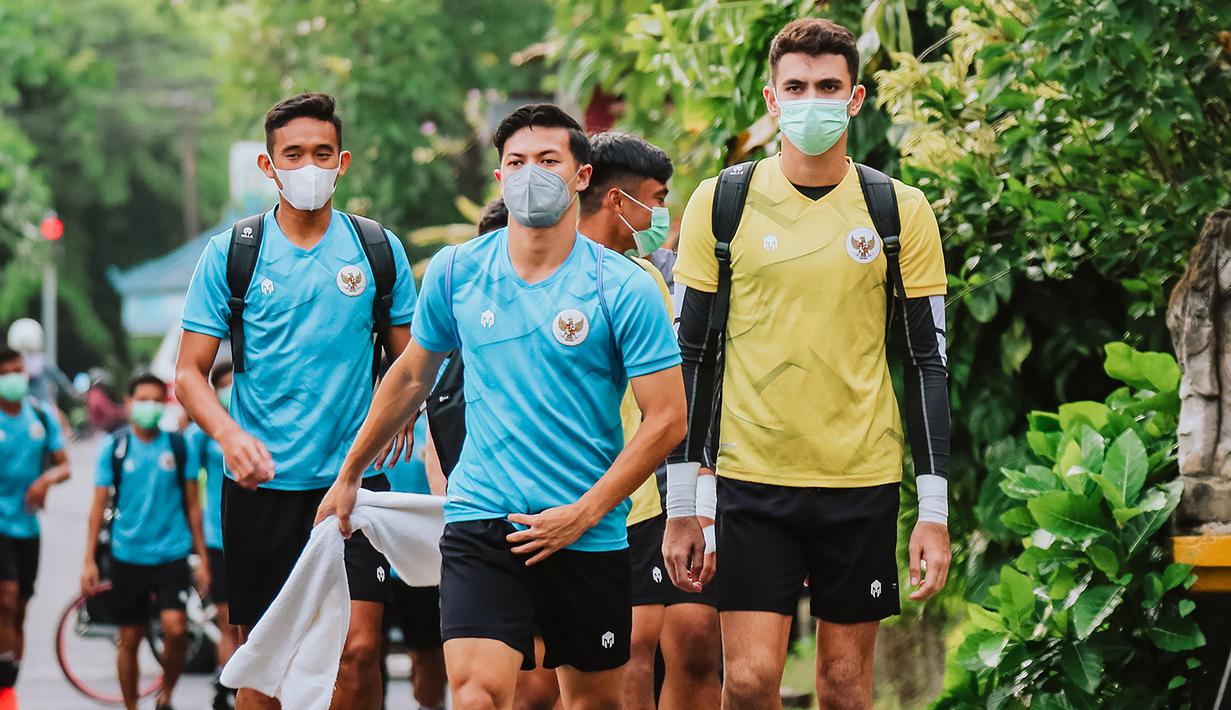 Timnas Indonesia dan Timor Leste yang akan menjalani dua kali laga uji coba dalam FIFA Matchday telah menjalani sesi latihan terakhir jelang laga pertama, Kamis (27/1/2022). (Bola.com/Maheswara Putra)