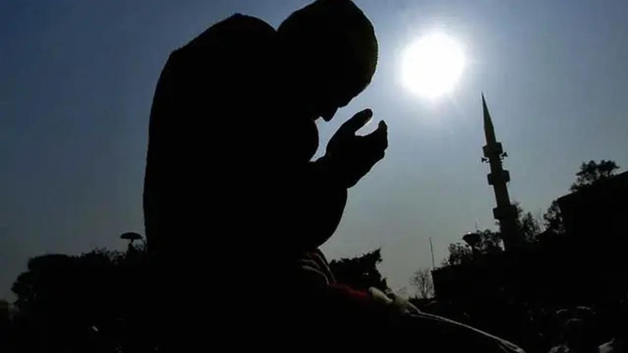Awal Puasa Hari Sabtu, Ini Waktu Malam Lailatul Qadar 2025 Menurut Imam Al-Ghazali