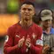 Pemain Portugal Cristiano Ronaldo menangis setelah pertandingan sepak bola babak 16 besar Piala Dunia antara Portugal dan Spanyol di Arlington, Texas, dekat Dallas, Senin, 6 Juli 2026. (AP Photo/Gareth Patterson)