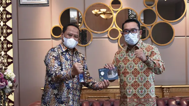 Kerjasama dengan Ridwan Kamil, Pusri Kembangkan Milenial Agro Solution