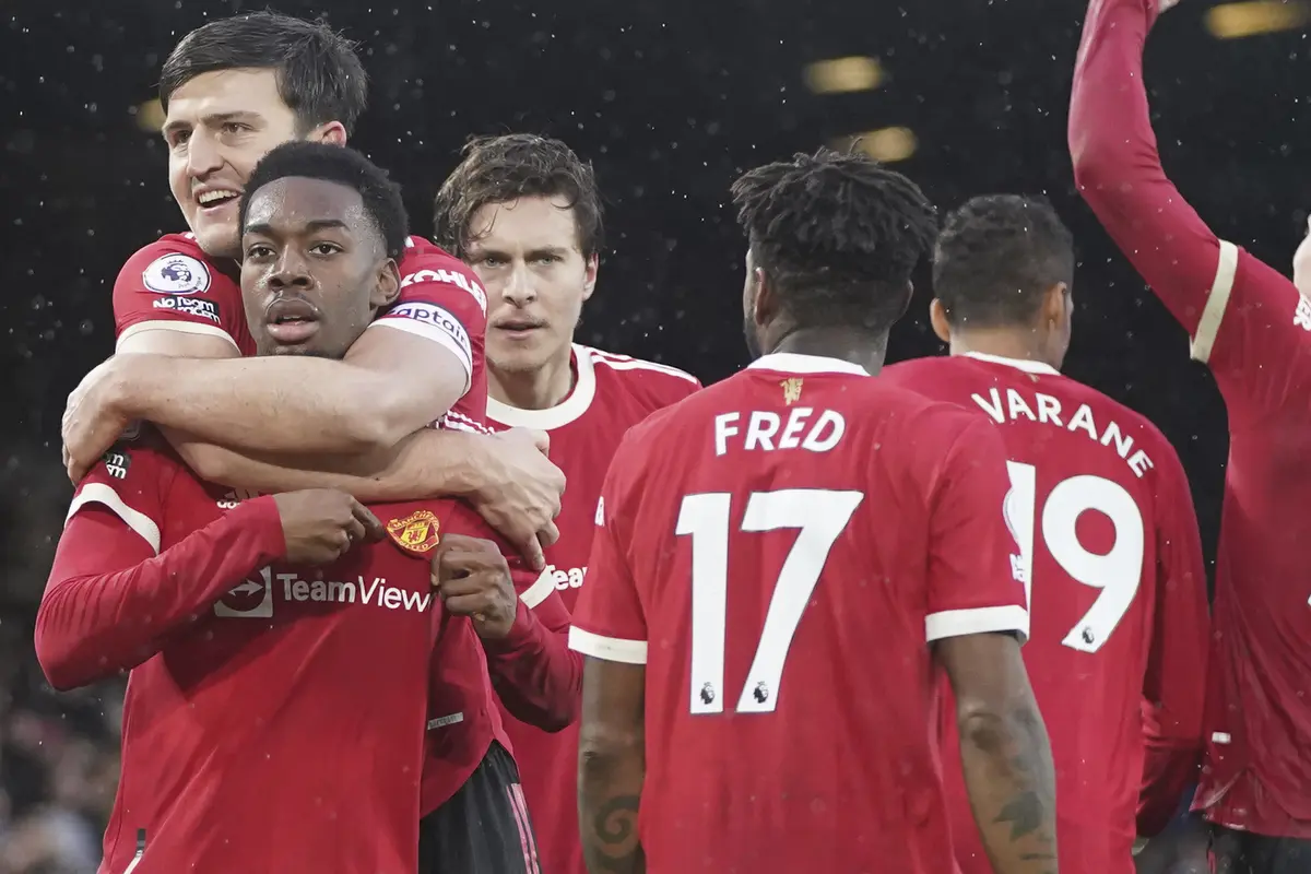 MU Menang di Markas Leeds United