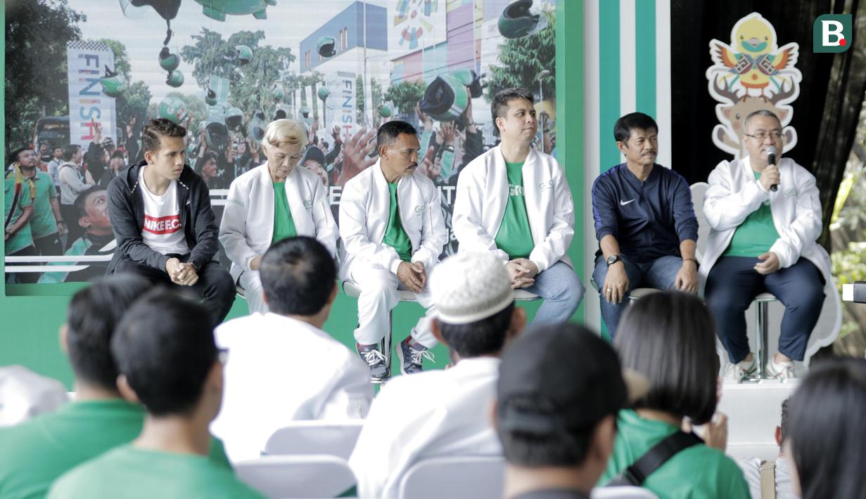 Country Marketing Director Grab Indonesia, Mediko Azwar, saat peluncuran kampanye "Kemenangan Itu Dekat" di Yogyakarta, Rabu (18/7/2018). Kampanye tersebut untuk mengobarkan semangat kemenangan di Asian Games 2018. (Bola.com/M Iqbal Ichsan)