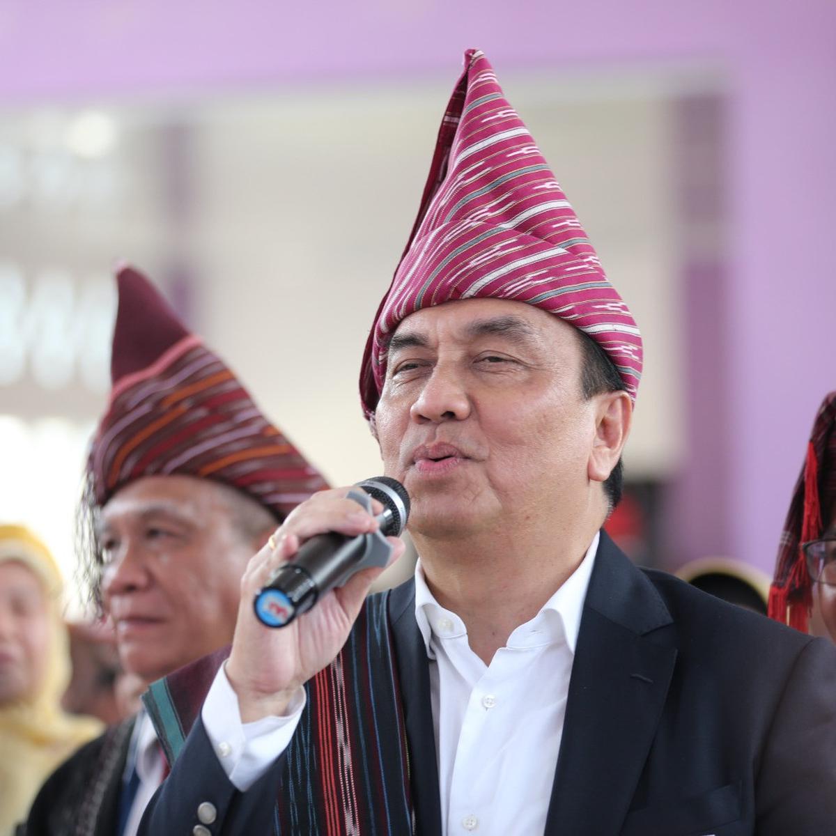 Effendi Simbolon