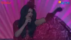 Saksikan Konser Malam Puncak 26 selengkapnya di www.sctv.co.id 
Simak penampilan Krisdayanti membawakan lagu berjudul "Cobalah Untuk Setia, Menghitung Hari" di Konser Malam Puncak 26 SCTV