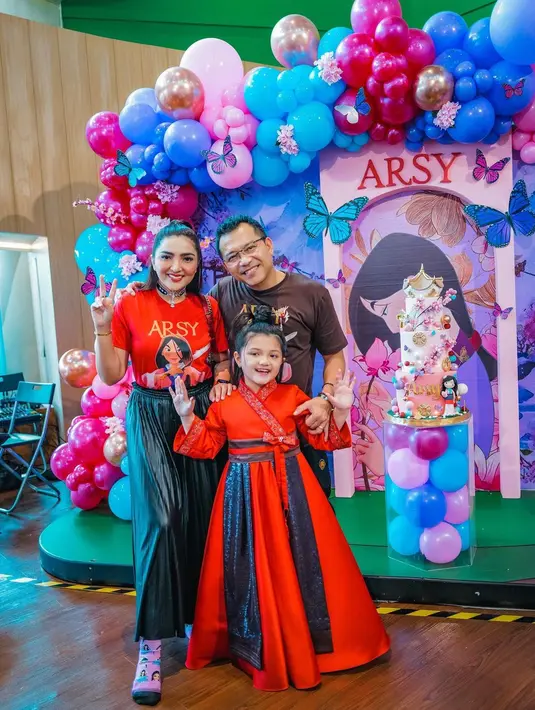 Ultah Arsy ke-7 (Instagram/ananghijau)