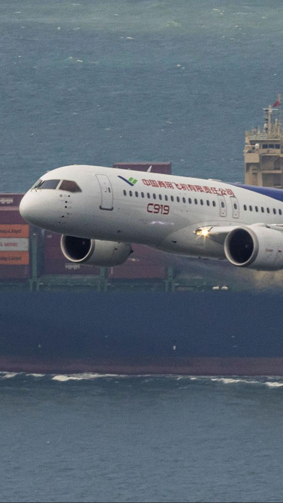 Lee menambahkan, pesanan pesawat C919 sudah mencapai lebih dari 1.000 pesanan.