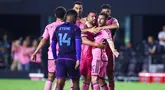 Pemain tengah Inter Miami, Lionel Messi (kedua kanan) merayakan golnya saat melawan Charlotte FC laga lanjutan MLS di Chase Stadium pada Sabtu 28 September 2024 atau Minggu (29/9/2024) pagi WIB di Fort Lauderdale, Florida. (Megan Briggs/Getty Images North America/Getty Images via AFP)