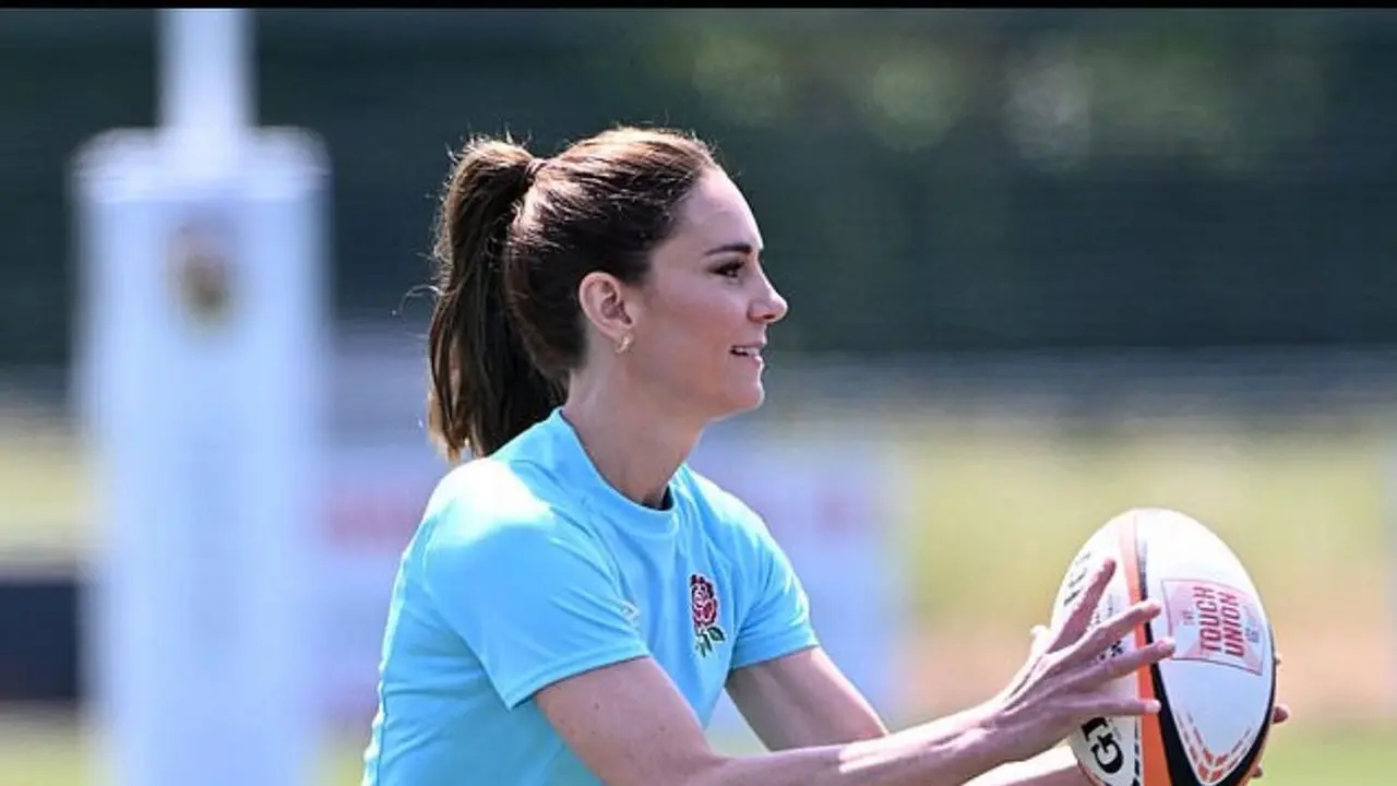Istri Pangeran William, Kate Middleton, Selalu Tampak Sehat, Bugar, dan Aktif di Tengah Kesibukannya yang Segambreng. Sepadat Apapun Jadwalnya, Kate Berusaha untuk Olahraga seperti Sosok Panutannya (@hrh_princesscatherineofwales)
