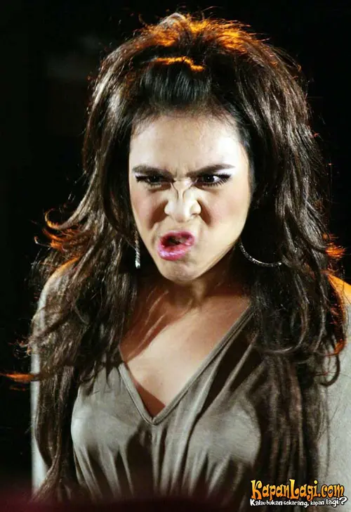 Yalangoch Anastasiya Zavorotnyukning porno videosi