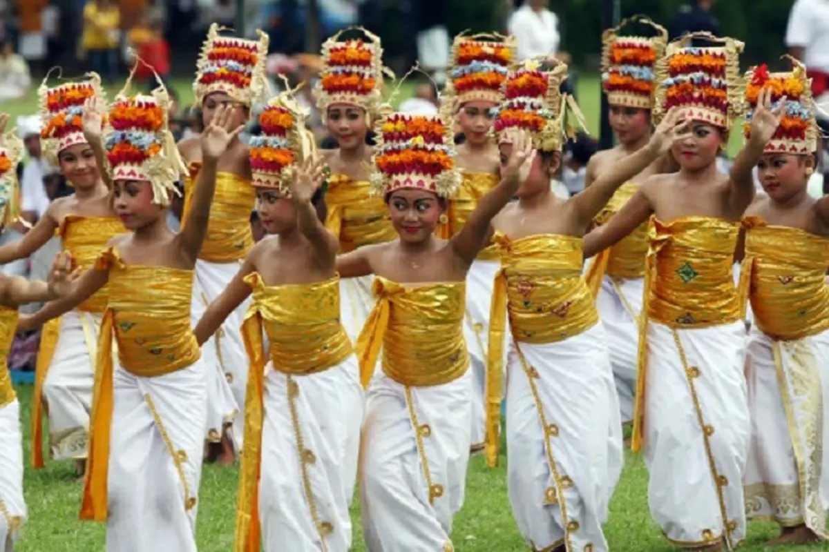 Tari Rejang