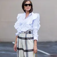 Fashion item untuk Lebaran. (thezoereport.com)