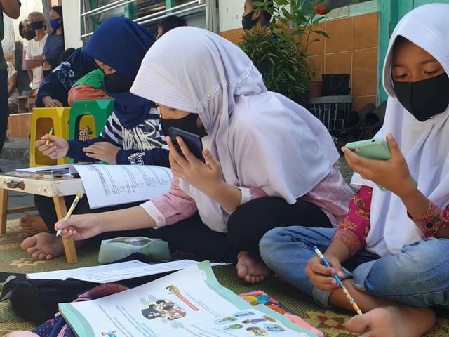 Begini Cara Menghadapi Tantangan Pembelajaran Daring Di Tengah Pandemi Regional Liputan6 Com
