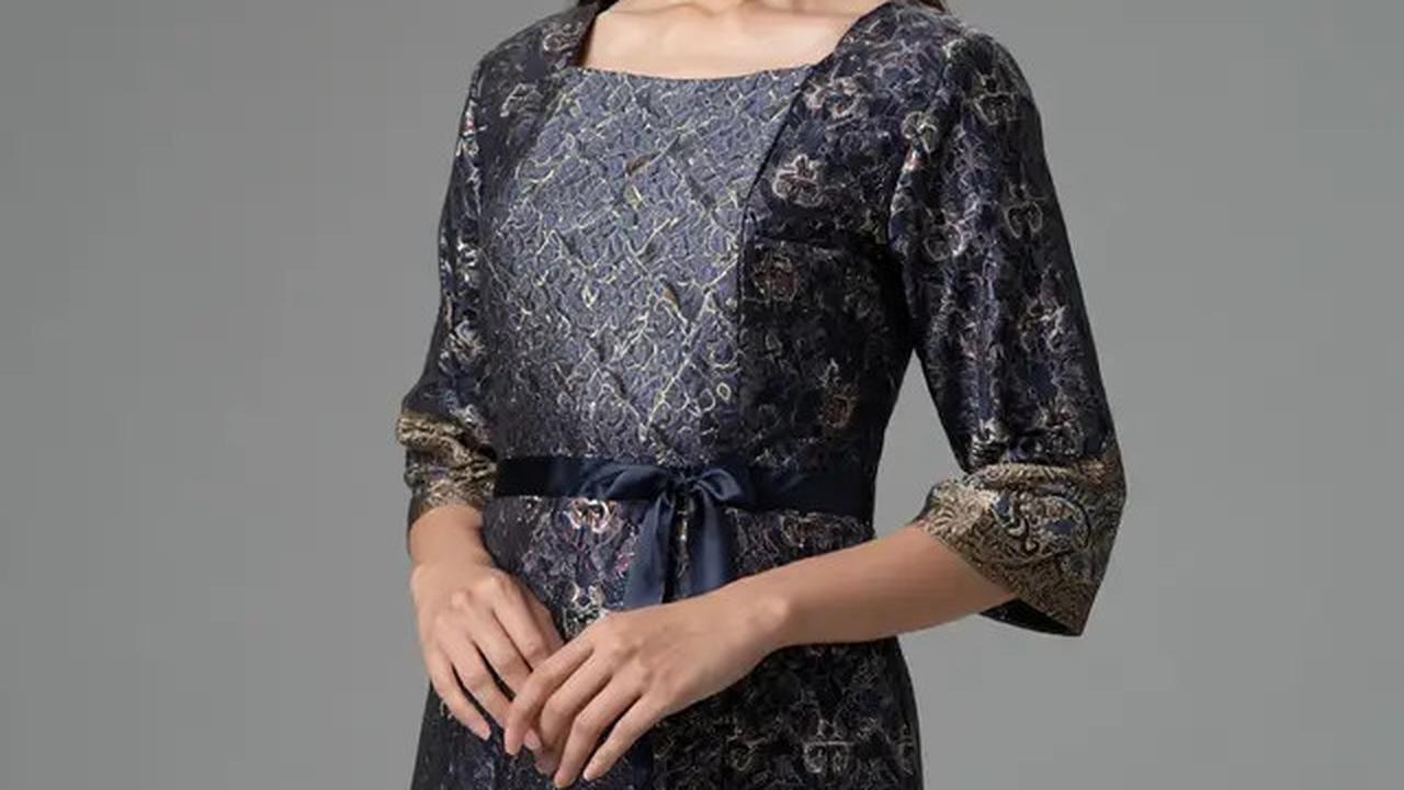 7 Dress Batik Kombinasi Brokat Belah Samping Terbaru 2025 dengan Sentuhan Modern Elegan