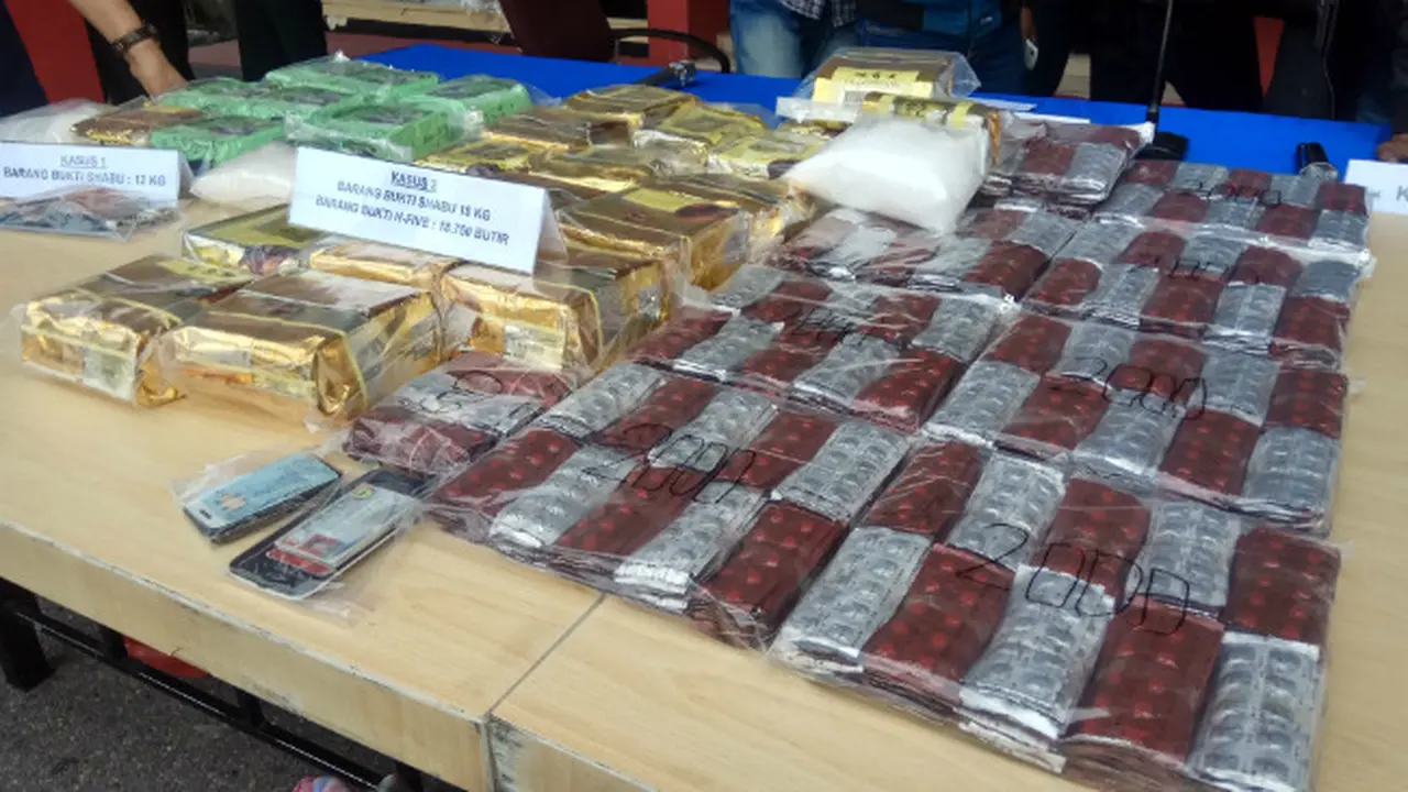 Polda Riau Gagalkan Peredaran Puluhan Kilogram Sabu dari Malaysia