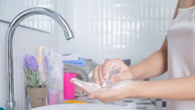 Ilustrasi mencuci tangan/freepik.com/jcomp