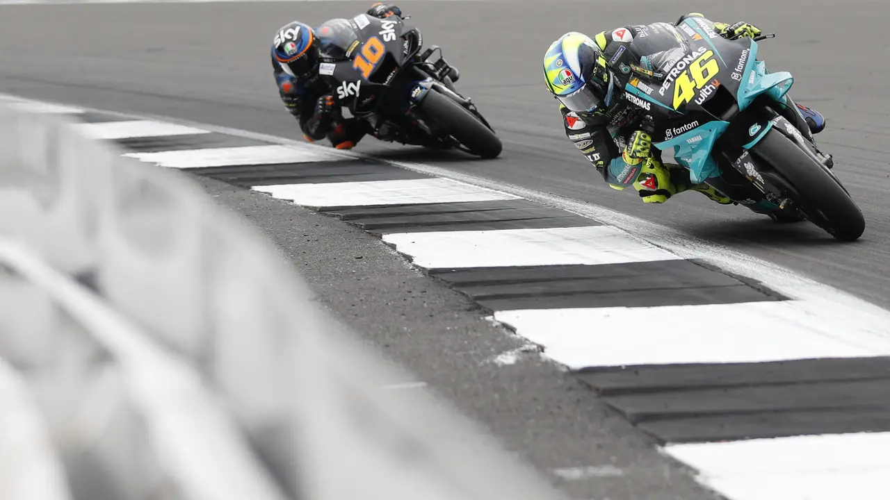 Valentino Rossi dan Luca Marini